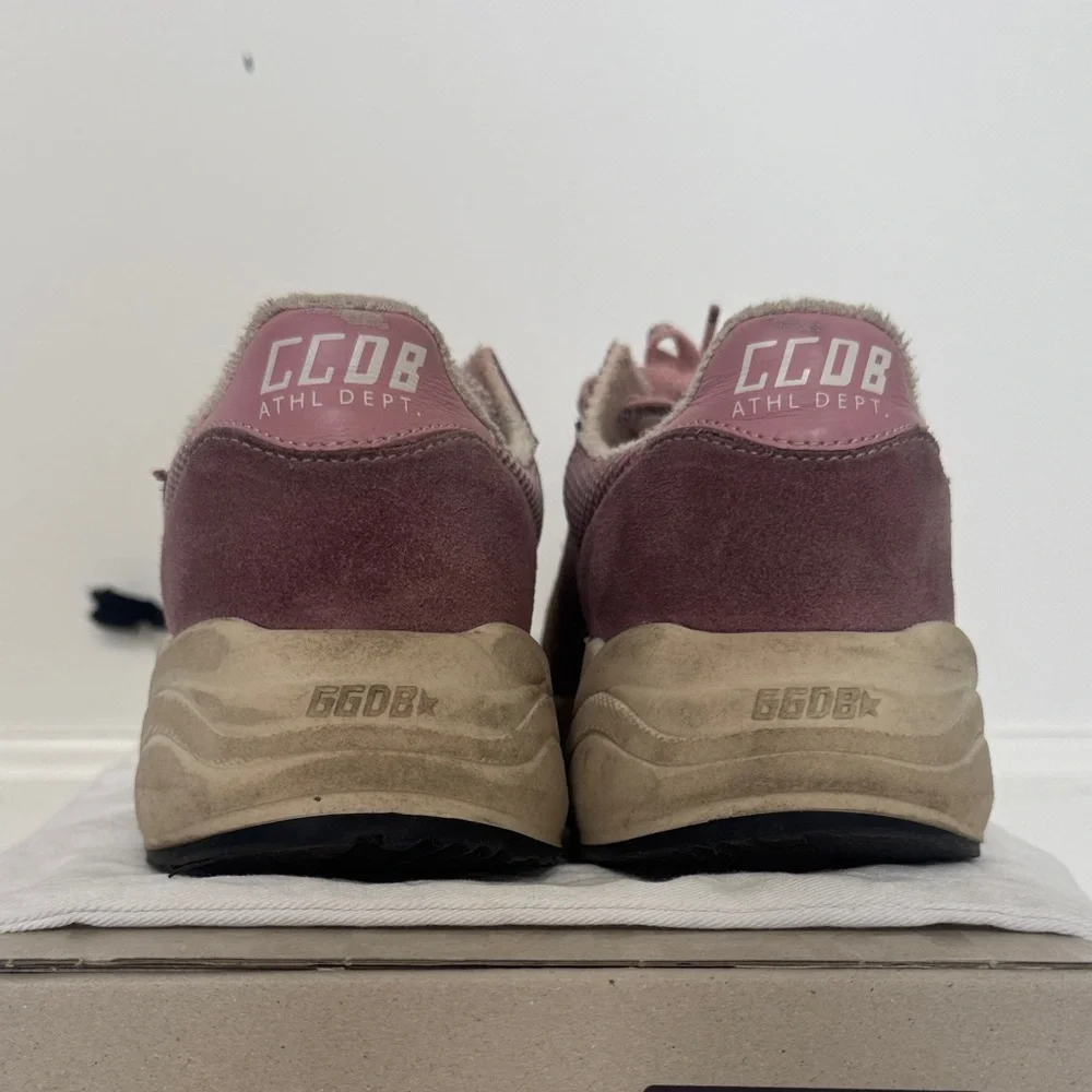Golden Goose Running GG235 - Picture 9 of 10